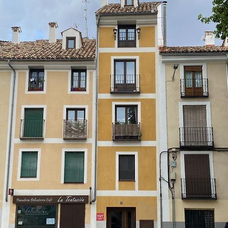 Vut Duplex Miraluz Apartment Cuenca  Luaran gambar