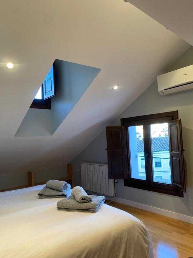Vut Duplex Miraluz Apartment Cuenca  Luaran gambar